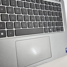 Load image into Gallery viewer, Latitude 5450 14 Gray 1.7 GHz Intel Core Ultra 7 16GB RAM 512GB Solid State Drive