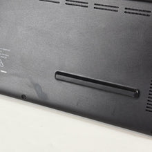 Load image into Gallery viewer, Razer Blade 16 2025 Black 2.0 GHz AMD Ryzen AI 9 365 16GB RAM 1TB Solid State Drive NVIDIA GeForce RTX 5060 8 GB