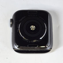 Load image into Gallery viewer, Apple Watch (Series 5) 40mm Grey WiFi 32GB