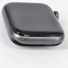Load image into Gallery viewer, Apple Watch (Series 5) 40mm Grey WiFi 32GB