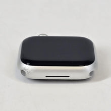 Load image into Gallery viewer, Apple Watch (Series 8) 41mm Silver Unlocked 32GB
