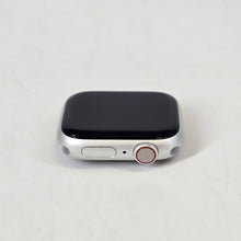 Load image into Gallery viewer, Apple Watch (Series 8) 41mm Silver Unlocked 32GB