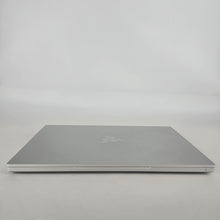 Load image into Gallery viewer, Razer Blade 15 Advanced 2019 Silver 2.6 GHz Intel Core i7 9th Gen. 16GB RAM 512GB Solid State Drive NVIDIA GeForce RTX 2070 8 GB