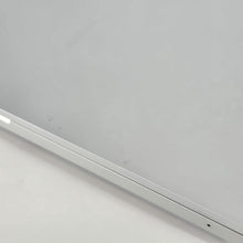 Load image into Gallery viewer, Razer Blade 15 Advanced 2019 Silver 2.6 GHz Intel Core i7 9th Gen. 16GB RAM 512GB Solid State Drive NVIDIA GeForce RTX 2070 8 GB