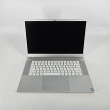 Load image into Gallery viewer, Razer Blade 15 Advanced 2019 Silver 2.6 GHz Intel Core i7 9th Gen. 16GB RAM 512GB Solid State Drive NVIDIA GeForce RTX 2070 8 GB