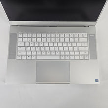 Load image into Gallery viewer, Razer Blade 15 Advanced 2019 Silver 2.6 GHz Intel Core i7 9th Gen. 16GB RAM 512GB Solid State Drive NVIDIA GeForce RTX 2070 8 GB