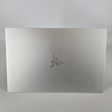 Load image into Gallery viewer, Razer Blade 15 Advanced 2019 Silver 2.6 GHz Intel Core i7 9th Gen. 16GB RAM 512GB Solid State Drive NVIDIA GeForce RTX 2070 8 GB
