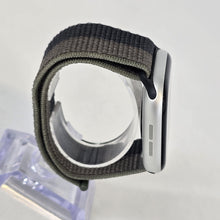 Load image into Gallery viewer, Apple Watch (Series 10) 46mm Silver Unlocked 64GB
