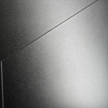 Load image into Gallery viewer, Alienware 17 R5 Black 2.2 GHz Intel Core i7 8th Gen. 16GB RAM 128GB Solid State Drive 1TB Hard Disk Drive NVIDIA GeForce GTX 1060 6 GB