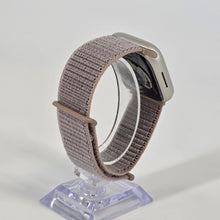 Load image into Gallery viewer, Apple Watch (Series 7) 41mm Gold Unlocked 32GB