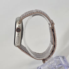 Load image into Gallery viewer, Apple Watch (Series 7) 41mm Gold Unlocked 32GB