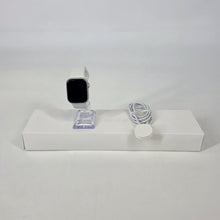 Load image into Gallery viewer, Apple Watch (Series 8) 41mm Silver Unlocked 32GB