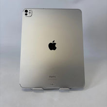 Load image into Gallery viewer, iPad Pro 13 (M4) 2TB Silver (WiFi)