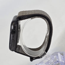 Load image into Gallery viewer, Apple Watch (Series 5) 44mm Grey WiFi 32GB