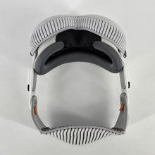 Load image into Gallery viewer, Apple Vision Pro 512GB