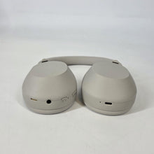 Load image into Gallery viewer, Sony WH-1000XM5 Headphones Silver
