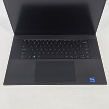 Load image into Gallery viewer, XPS 17 9720 Silver 2.3 GHz Intel Core i7 12th Gen. 64GB RAM 1TB Solid State Drive NVIDIA GeForce RTX 3050 4 GB