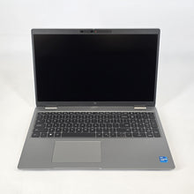 Load image into Gallery viewer, Dell Latitude 5520 15.6 Silver 2.6 GHz Intel Core i5 11th Gen. 16GB RAM 512GB Solid State Drive