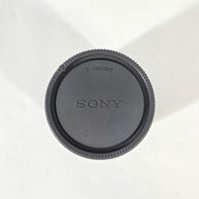 Load image into Gallery viewer, Sony FE 90mm Black