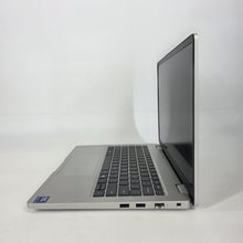 Load image into Gallery viewer, Dell Pro 14 PC14250 Platinum Silver 1.5 GHz Intel Core Ultra 5 Series 2 16GB RAM 256GB Solid State Drive