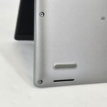 Load image into Gallery viewer, Latitude 5450 14 Gray 1.7 GHz Intel Core Ultra 7 16GB RAM 512GB Solid State Drive