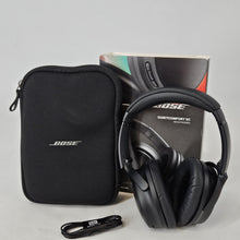 Load image into Gallery viewer, Bose QuietComfort Headphones Black