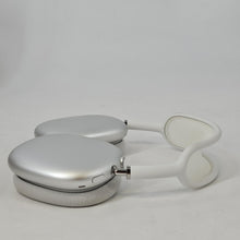Load image into Gallery viewer, Apple AirPods Max Lightning Silver