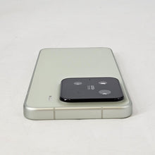 Load image into Gallery viewer, Xiaomi 15 12GB RAM 256GB Green (GSM Unlocked)