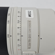 Load image into Gallery viewer, Sony FE 70-200mm White