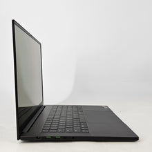 Load image into Gallery viewer, Razer Blade 16 2025 Black 2.0 GHz AMD Ryzen AI 9 365 64GB RAM 2TB Solid State Drive 4TB Solid State Drive NVIDIA GeForce RTX 5080 16 GB