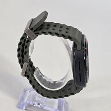 Load image into Gallery viewer, Samsung Galaxy Watch Ultra 47mm Gray Unlocked 32GB