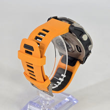 Load image into Gallery viewer, Garmin Fenix 8 AMOLED Sapphire Edition 47mm Titanium GPS