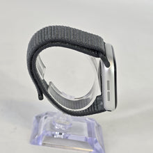 Load image into Gallery viewer, Apple Watch (Series 11) 42mm Silver Unlocked 64GB