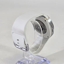 Load image into Gallery viewer, Samsung Galaxy Watch8 40mm Silver WiFi 32GB