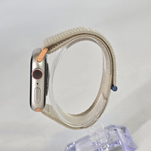 Load image into Gallery viewer, Apple Watch (Series 9) 41mm Gold Unlocked 64GB