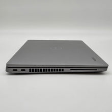 Load image into Gallery viewer, Dell Latitude 5430 14 Gray 1.8 GHz Intel Core i7 12th Gen. 16GB RAM 512GB Solid State Drive