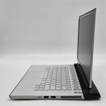 Load image into Gallery viewer, Dell Alienware m15 R4 White 2.2 GHz Intel Core i7 10th Gen. 16GB RAM 1TB Solid State Drive NVIDIA GeForce RTX 3070 8 GB