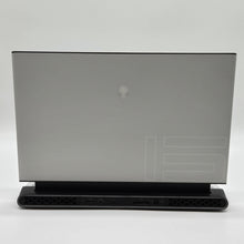 Load image into Gallery viewer, Dell Alienware m15 R4 White 2.2 GHz Intel Core i7 10th Gen. 16GB RAM 1TB Solid State Drive NVIDIA GeForce RTX 3070 8 GB