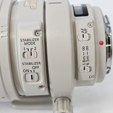 Load image into Gallery viewer, Canon EF 100-400mm White