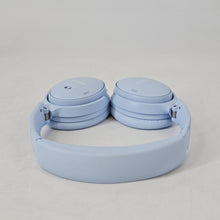 Load image into Gallery viewer, Bose QuietComfort Headphones Blue