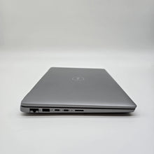 Load image into Gallery viewer, Dell Latitude 5440 14 Gray 1.9 GHz Intel Core i7 13th Gen. 32GB RAM 256GB Solid State Drive
