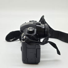Load image into Gallery viewer, Panasonic Lumix GH5 20.3MP Black