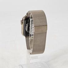 Load image into Gallery viewer, Apple Watch (Series 6) 40mm Gold Unlocked 32GB