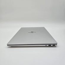 Load image into Gallery viewer, HP OmniBook X 17.3 White 2.2 GHz Intel Core Ultra 7 Series 2 16GB RAM 512GB Solid State Drive