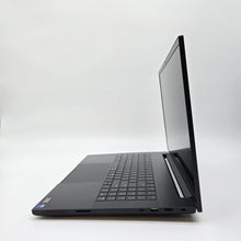 Load image into Gallery viewer, Razer Blade 18 2025 Black 2.7 GHz Intel Core Ultra 9 Series 2 64GB RAM 2TB Solid State Drive 2TB Solid State Drive NVIDIA GeForce RTX 5090 24 GB