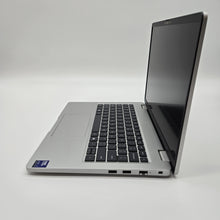 Load image into Gallery viewer, Dell Pro 14 PC14250 Platinum Silver 2.1 GHz Intel Core Ultra 7 Series 2 32GB RAM 512GB Solid State Drive