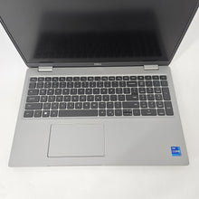 Load image into Gallery viewer, Dell Latitude 5531 15.6 Silver 1.8 GHz Intel Core i7 12th Gen. 16GB RAM 256GB Solid State Drive