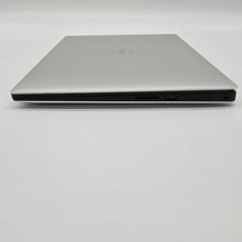 Load image into Gallery viewer, Dell XPS 15 7590 Silver 2.6 GHz Intel Core i7 9th Gen. 16GB RAM 1TB Solid State Drive NVIDIA GeForce GTX 1650 4 GB