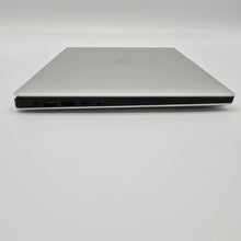 Load image into Gallery viewer, Dell XPS 15 7590 Silver 2.6 GHz Intel Core i7 9th Gen. 16GB RAM 1TB Solid State Drive NVIDIA GeForce GTX 1650 4 GB