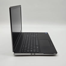 Load image into Gallery viewer, Dell Precision 7560 15.6 Gray 2.5 GHz Intel Core i7 11th Gen. 32GB RAM 512GB Solid State Drive